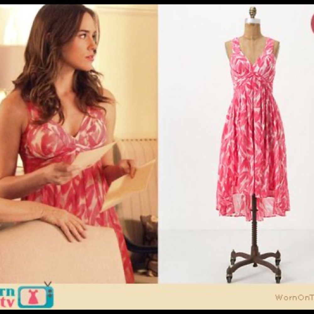 Anthro shaped feathers dress